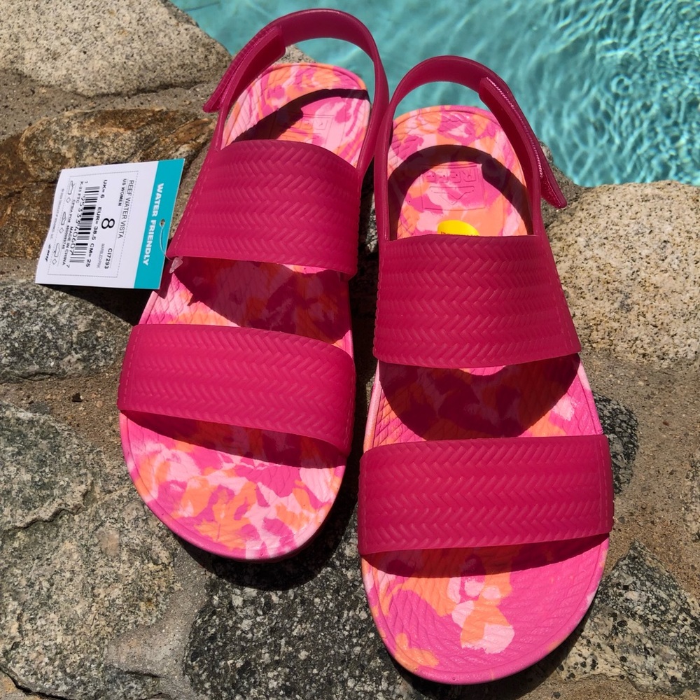 REEF Vista Water Resistance Sandals - Hot Pink - New w/t
